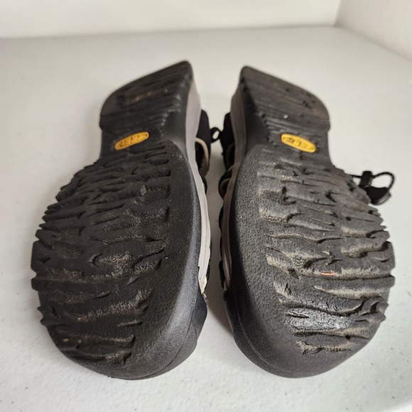 KEEN Women's Whisper Closed Toe Sport Sandals 8 Black - Picture 7 of 9